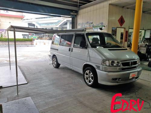 VWT5~T6長軸平頂車型露營車配置-2